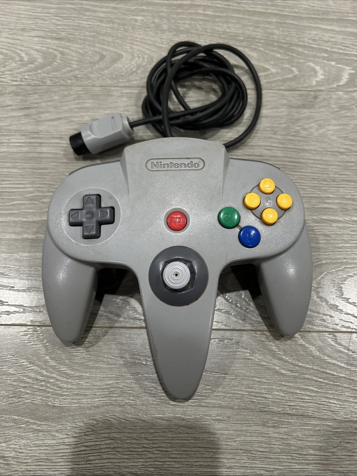 Nintendo N64 Video Game System Console NO SOUND Bundle w/ Controller & 8 Games