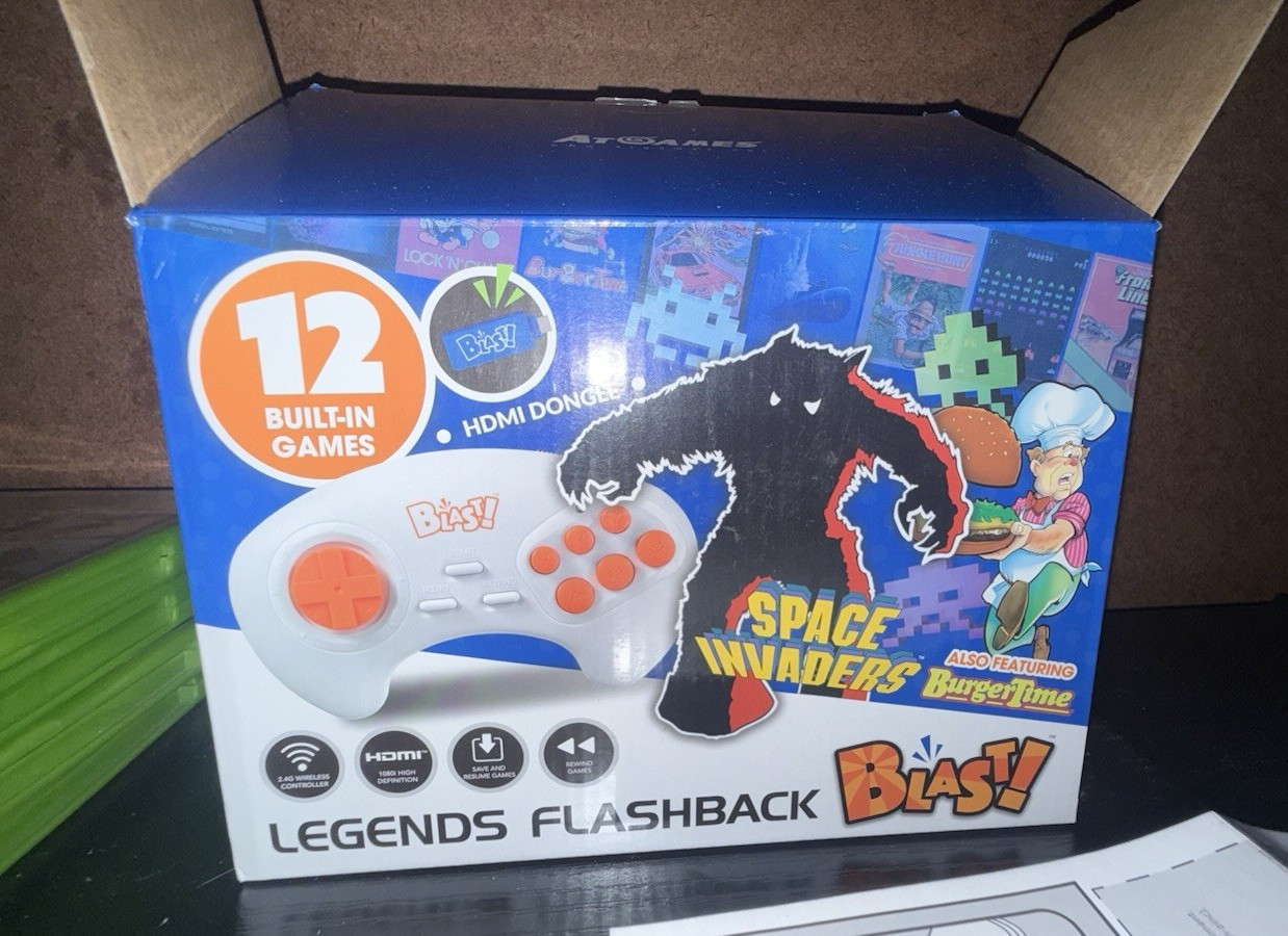 AtGames Legends Flashback Blast! Microconsole HDMI Wireless, 12 Built-In Games