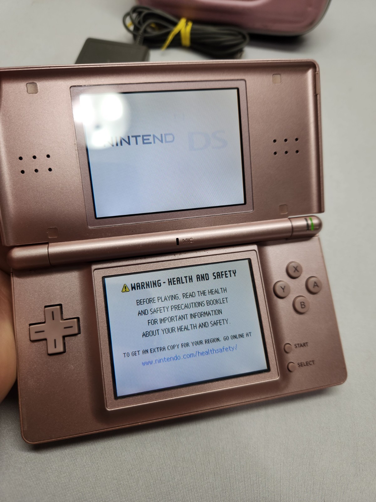 Nintendo DS Lite Metallic Rose -Case, Charger Bundle Lot
