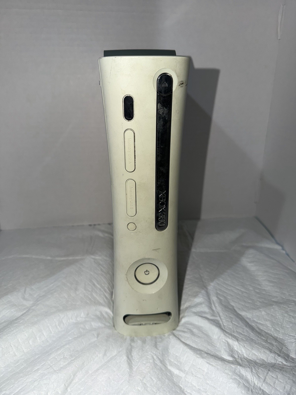 Microsoft Xbox 360 White Console 20GB HDD HDMI 1080p NTSC-U/C (US/CA)