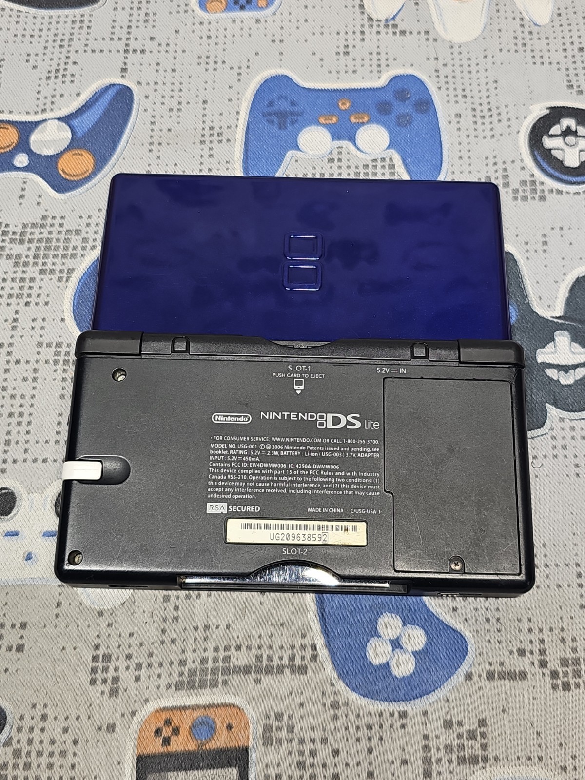 Nintendo DS Lite Console USG-001 PACKAGE DEAL