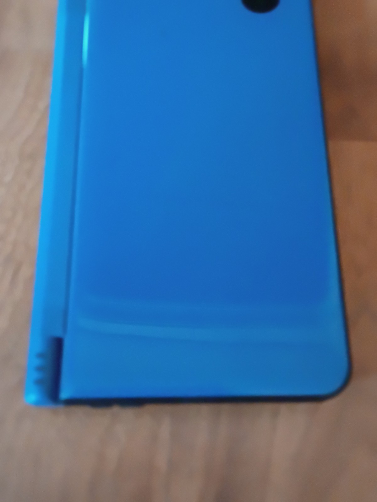 Nintendo DSI XL UTL-001 Blue. Parts Or Repair Charge Port Issue