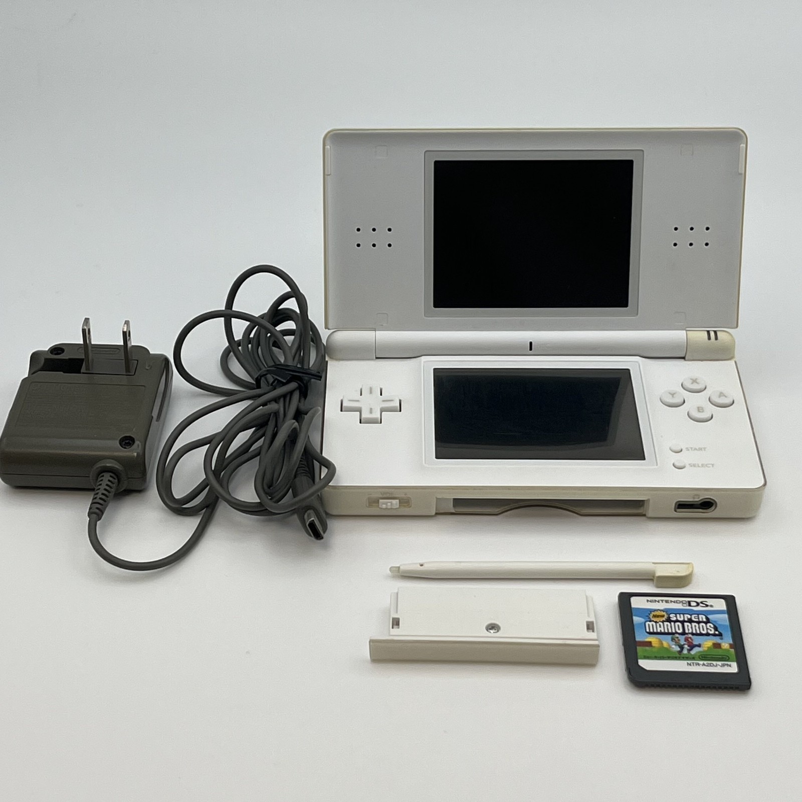 Nintendo DS Lite White Tested Working w/ Charger Stylus Mario Japan