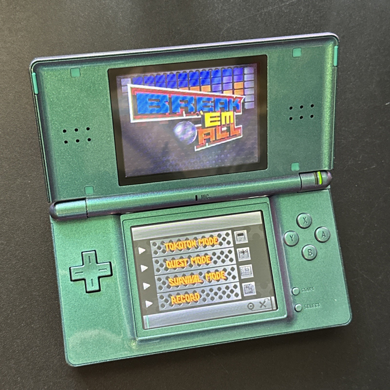 Game + USB C Chameleon Green Purple Nintendo DS Lite Handheld Console System