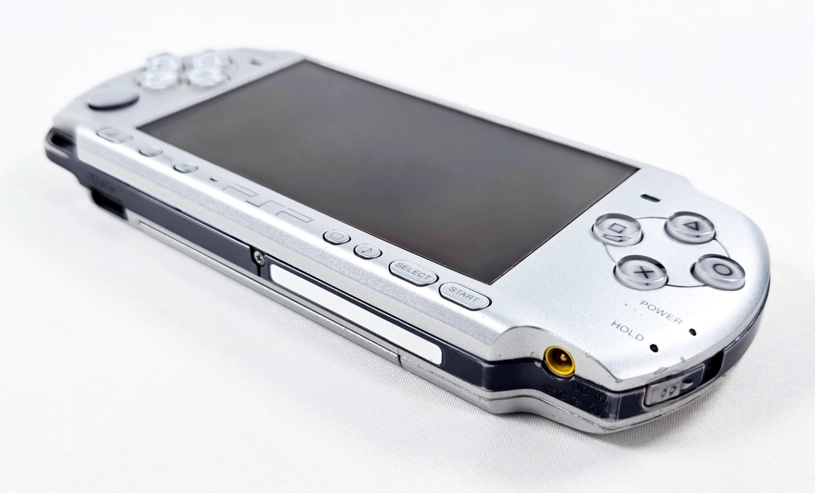 PSP 3000 MYSTIC SILVER CONSOLE Authentic Sony Japan Region Free Tested