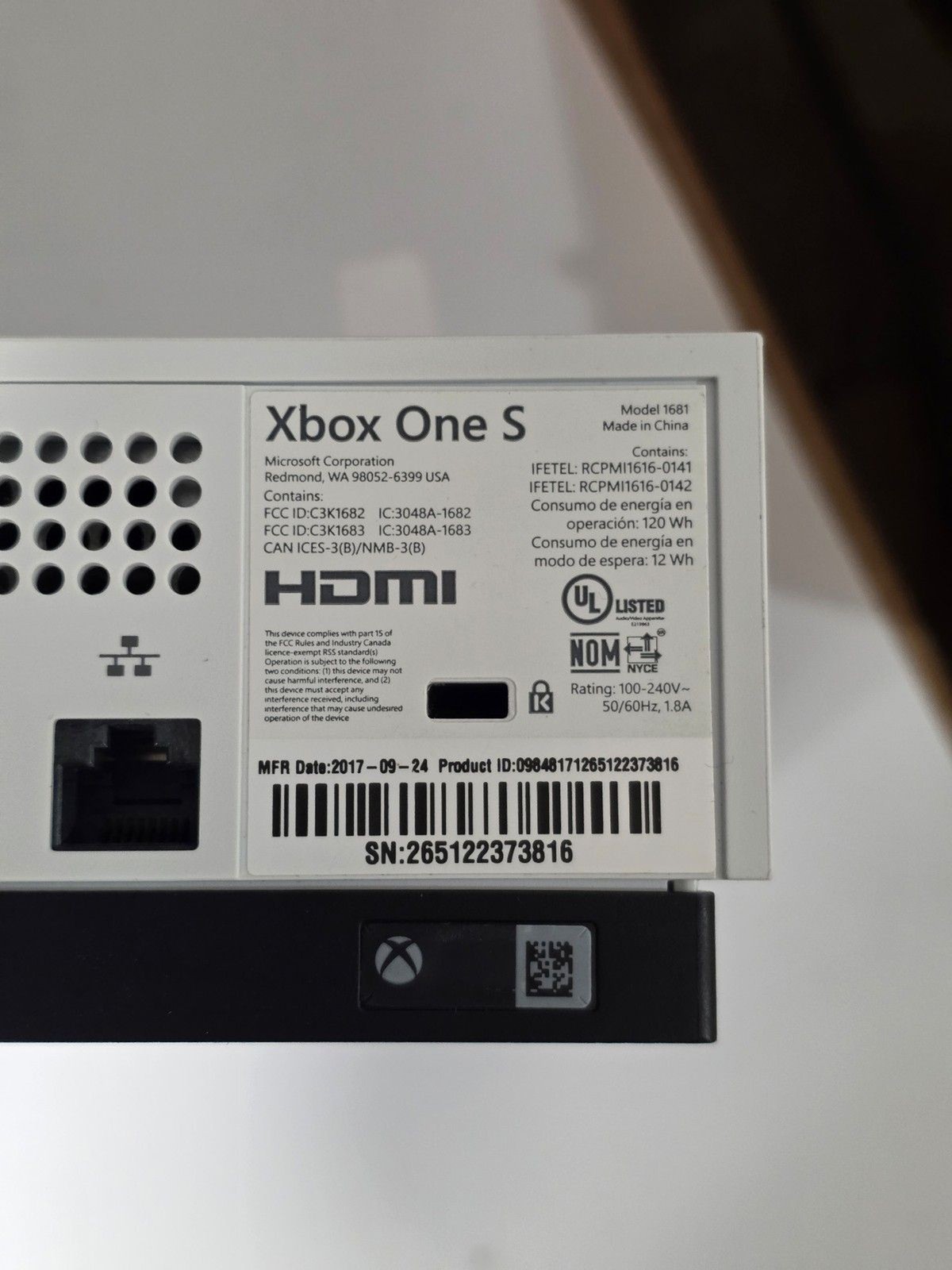 Xbox One S 500GB Bundle – Controller + 3 Games + Cables