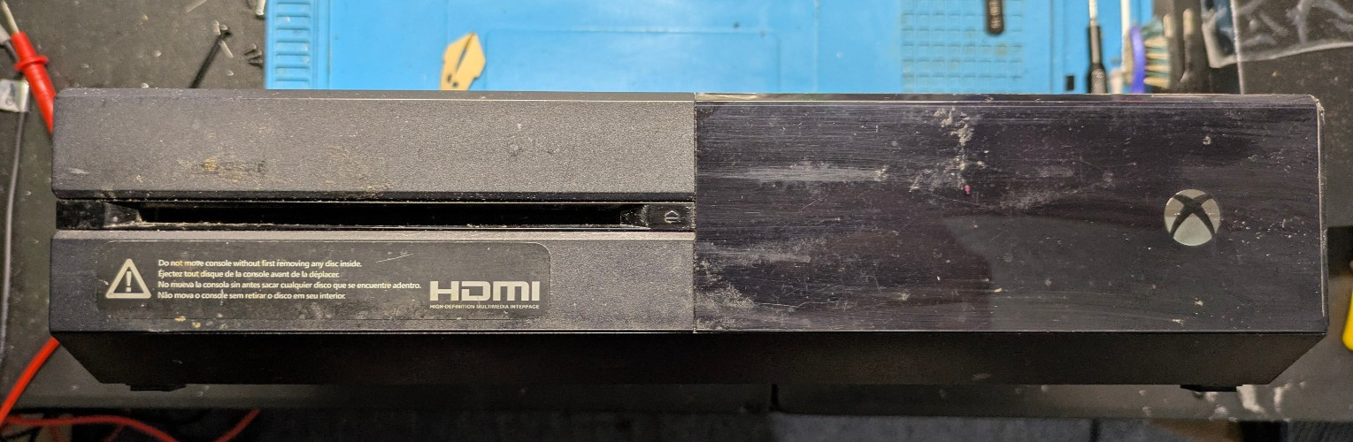 Microsoft Xbox One 1540 500GB Console Tested and WORKING