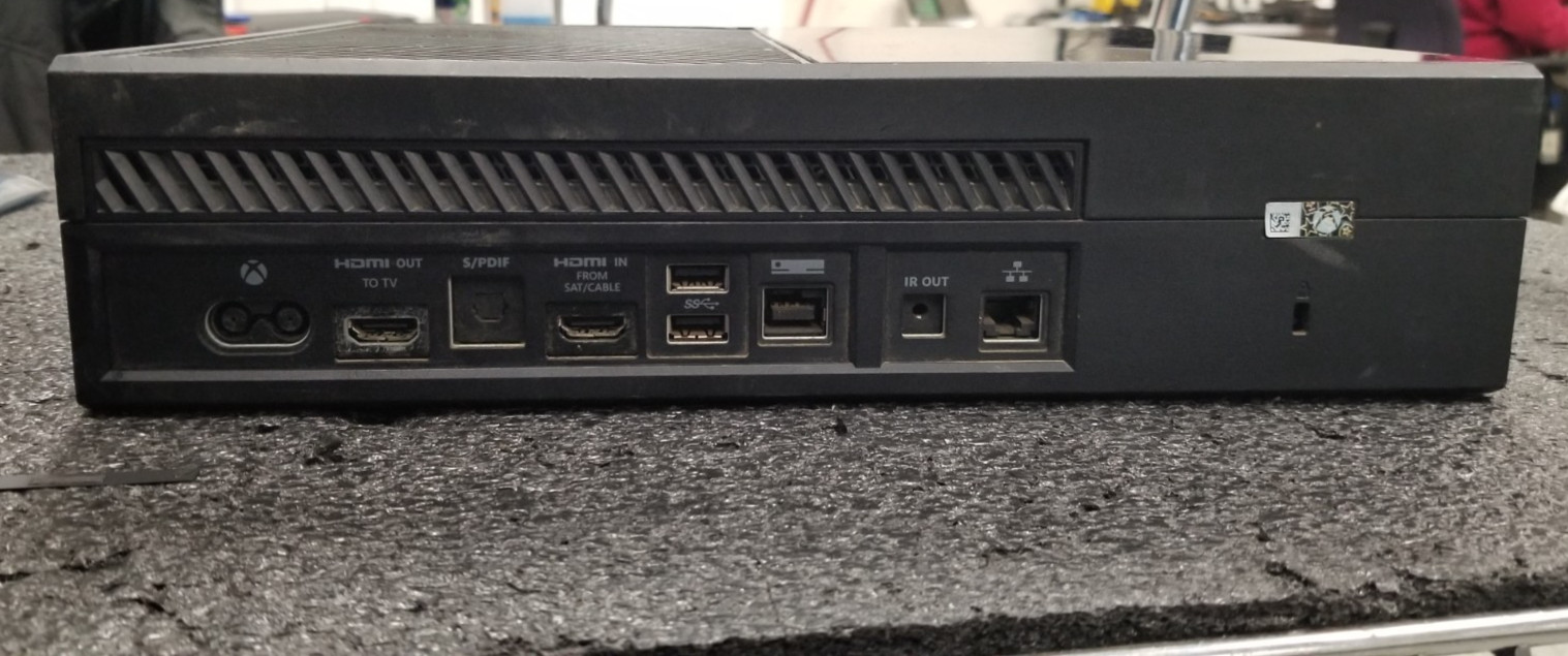 Microsoft Black Xbox One : 1540 : 500GB : Tested & Works