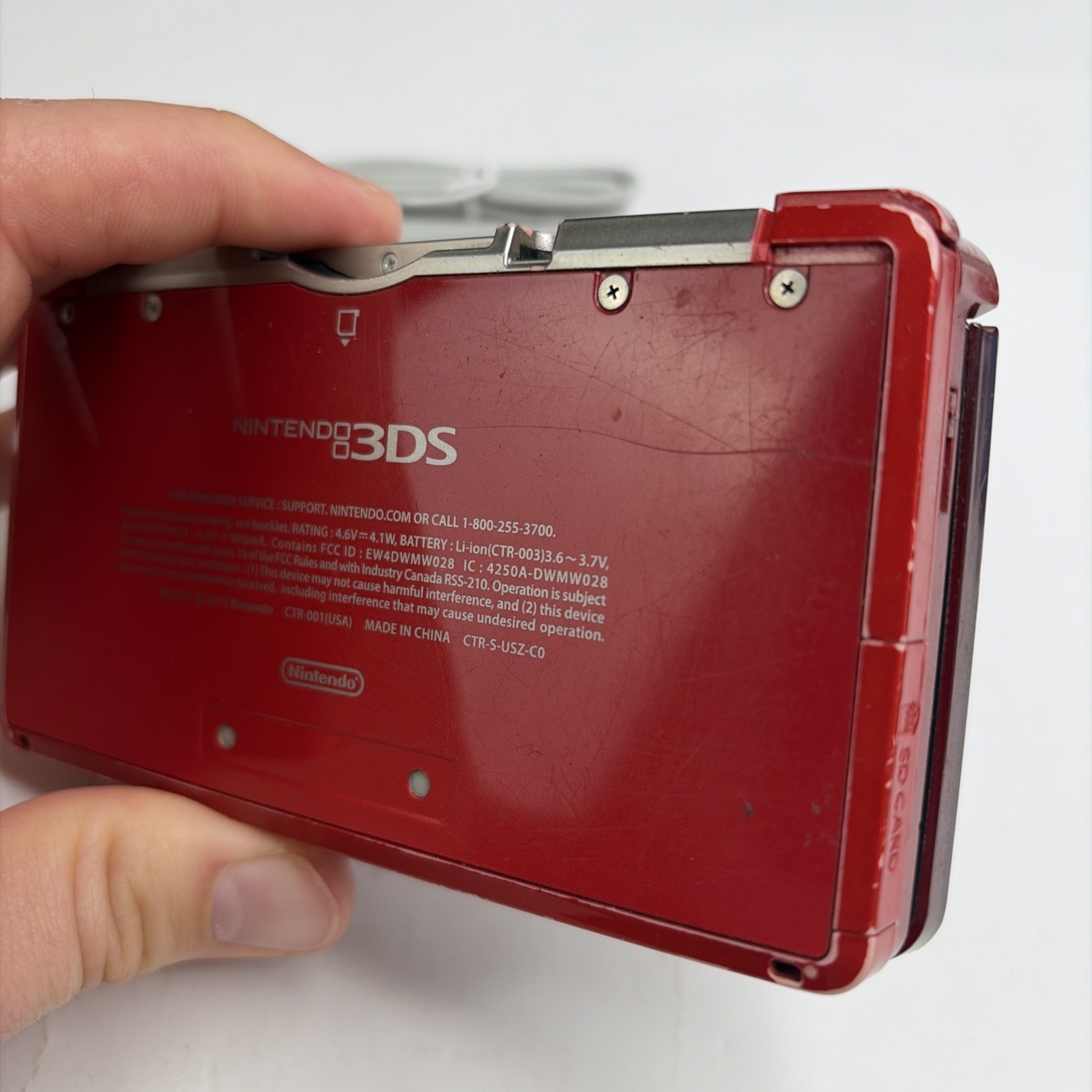 Nintendo 3DS System – Red Region USA, Charger US Model