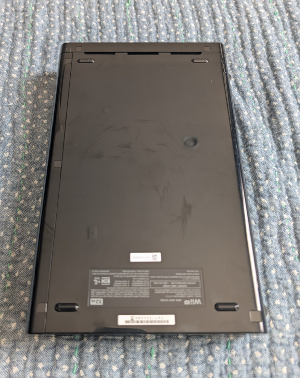 Nintendo Wii U Black Console Bundle w/ Game Pad 32GB – Broken / For Parts Repair