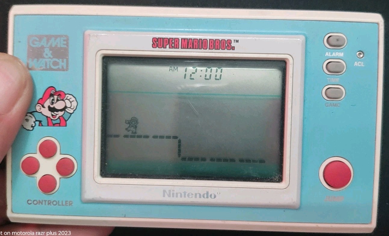 Nintendo Game and Watch Super Mario Bros. Handheld System 1988/ YM-105 / Tested