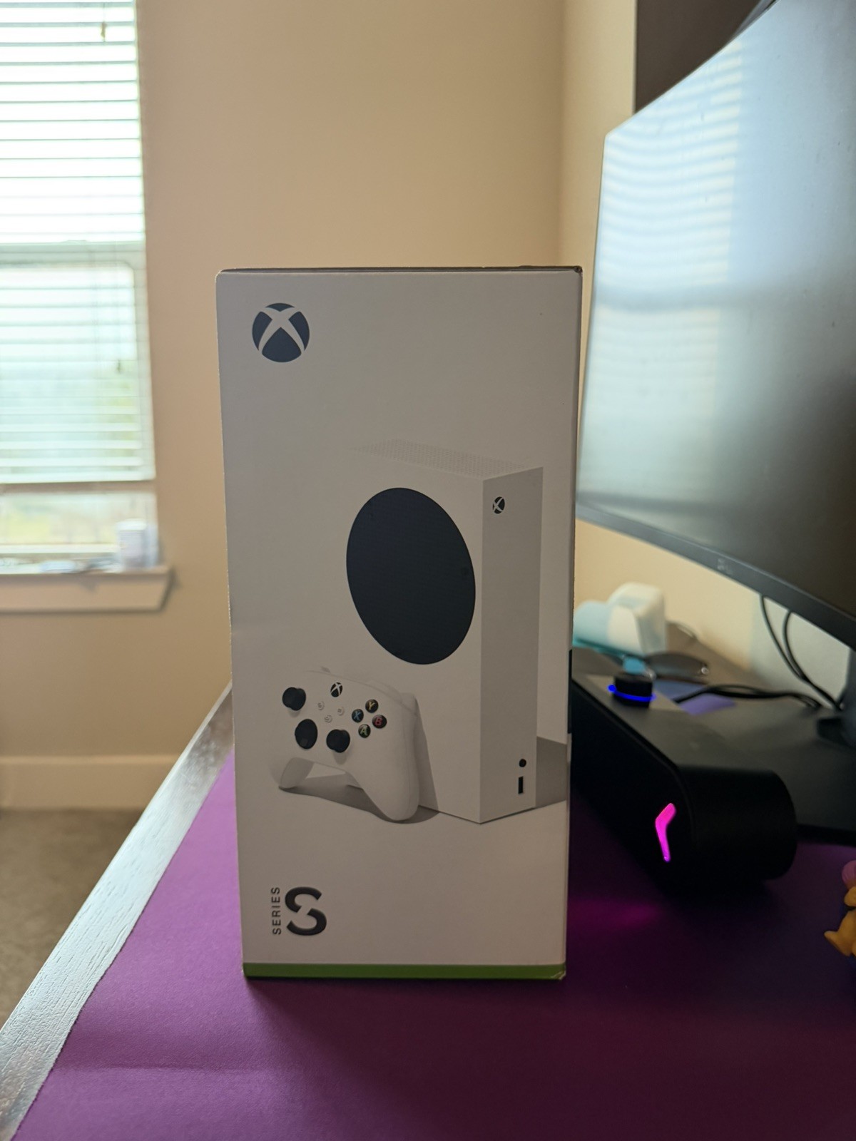 SEALED BRAND NEW Microsoft Xbox Series S 512 GB SSD Game Console One Controller