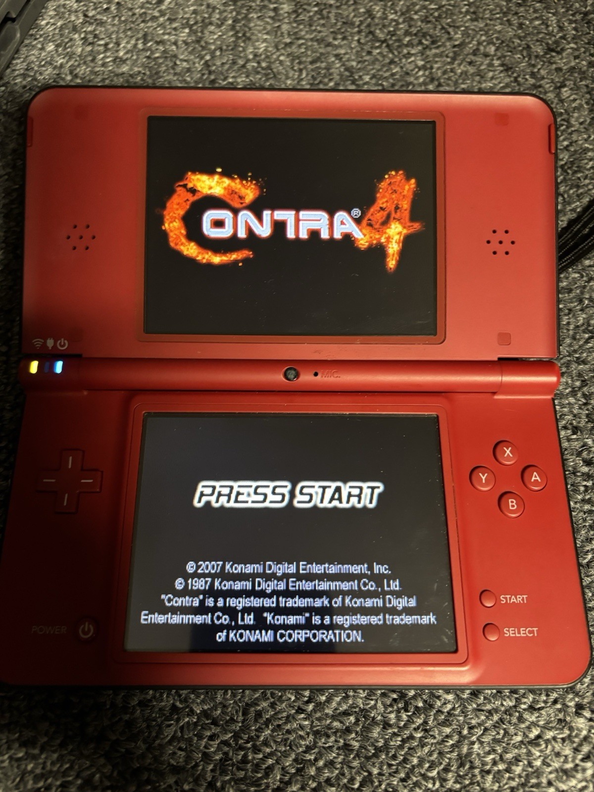 Nintendo DSI XL Mario 25th Anniversary Edition Red w/New Super Mario & Contra 4