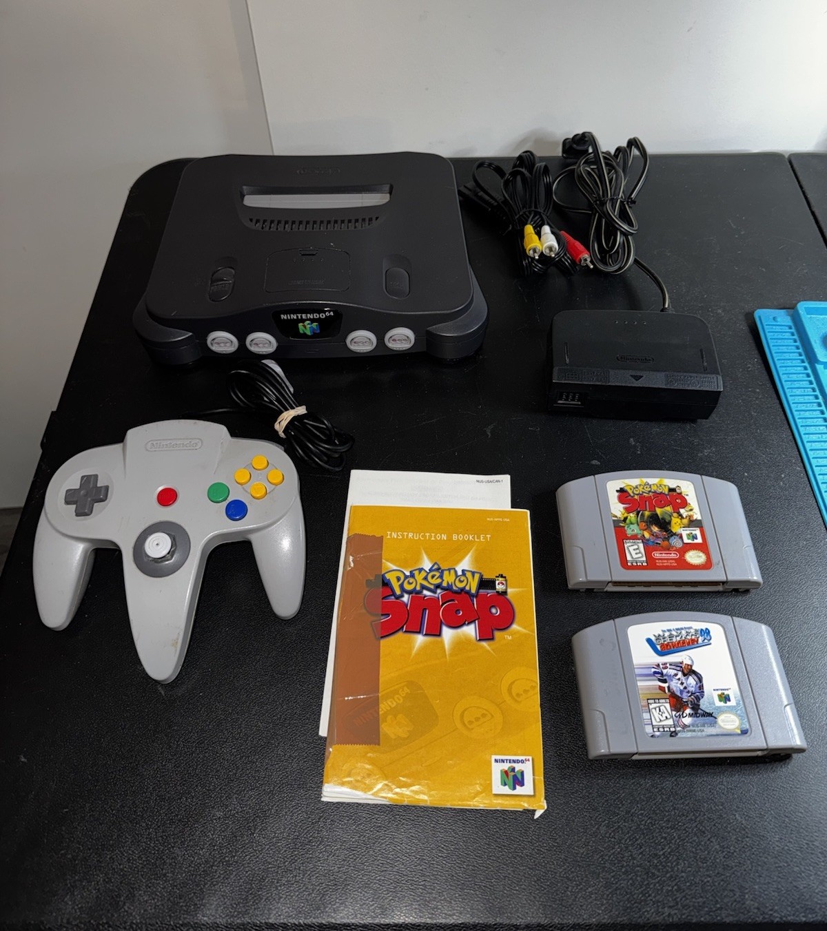 Nintendo 64 Console W/ Expansion Pak Controller 2 Games Pokemon Works Great! N64