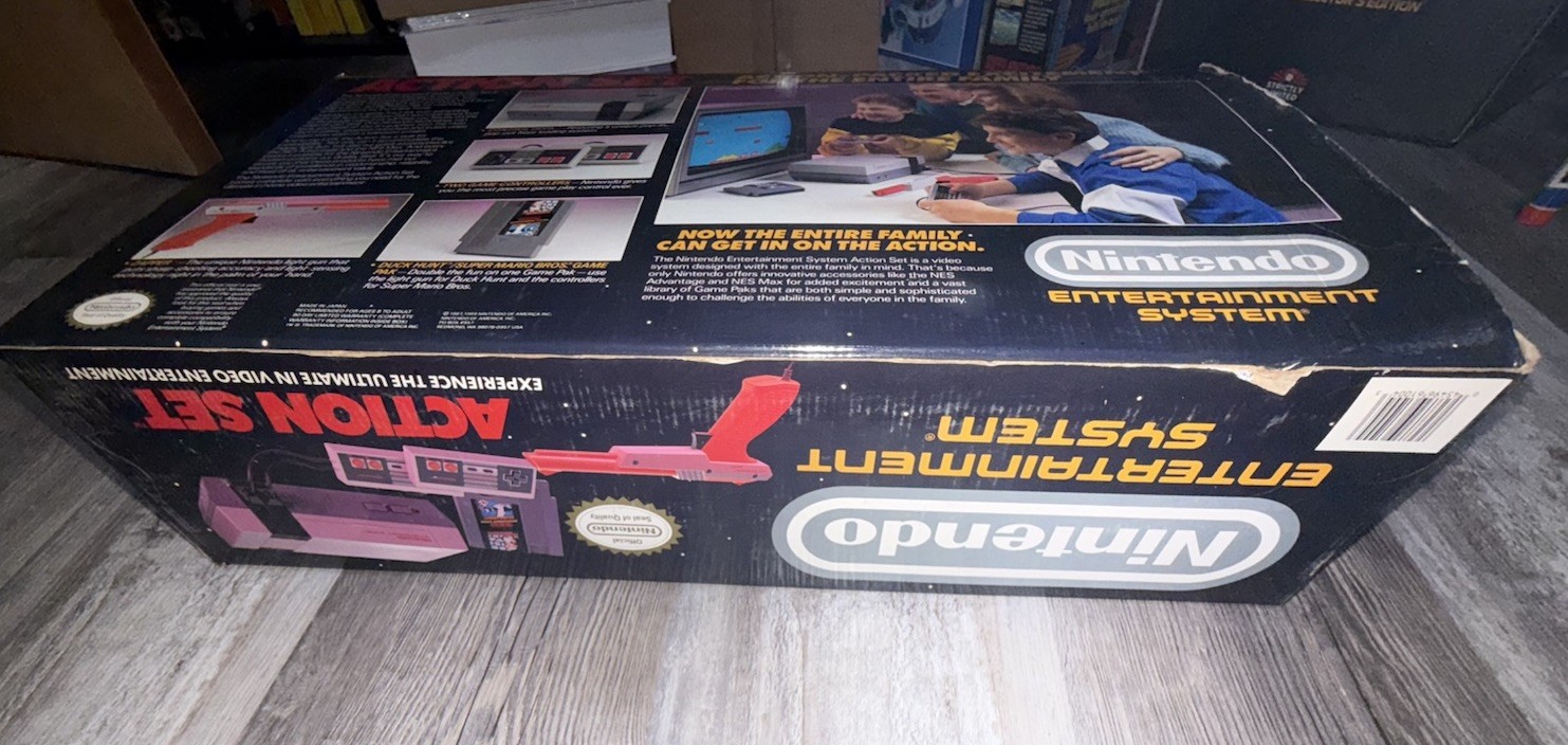 Nintendo NES Action Set System Near Complete In Box CIB Tested With Super Mario