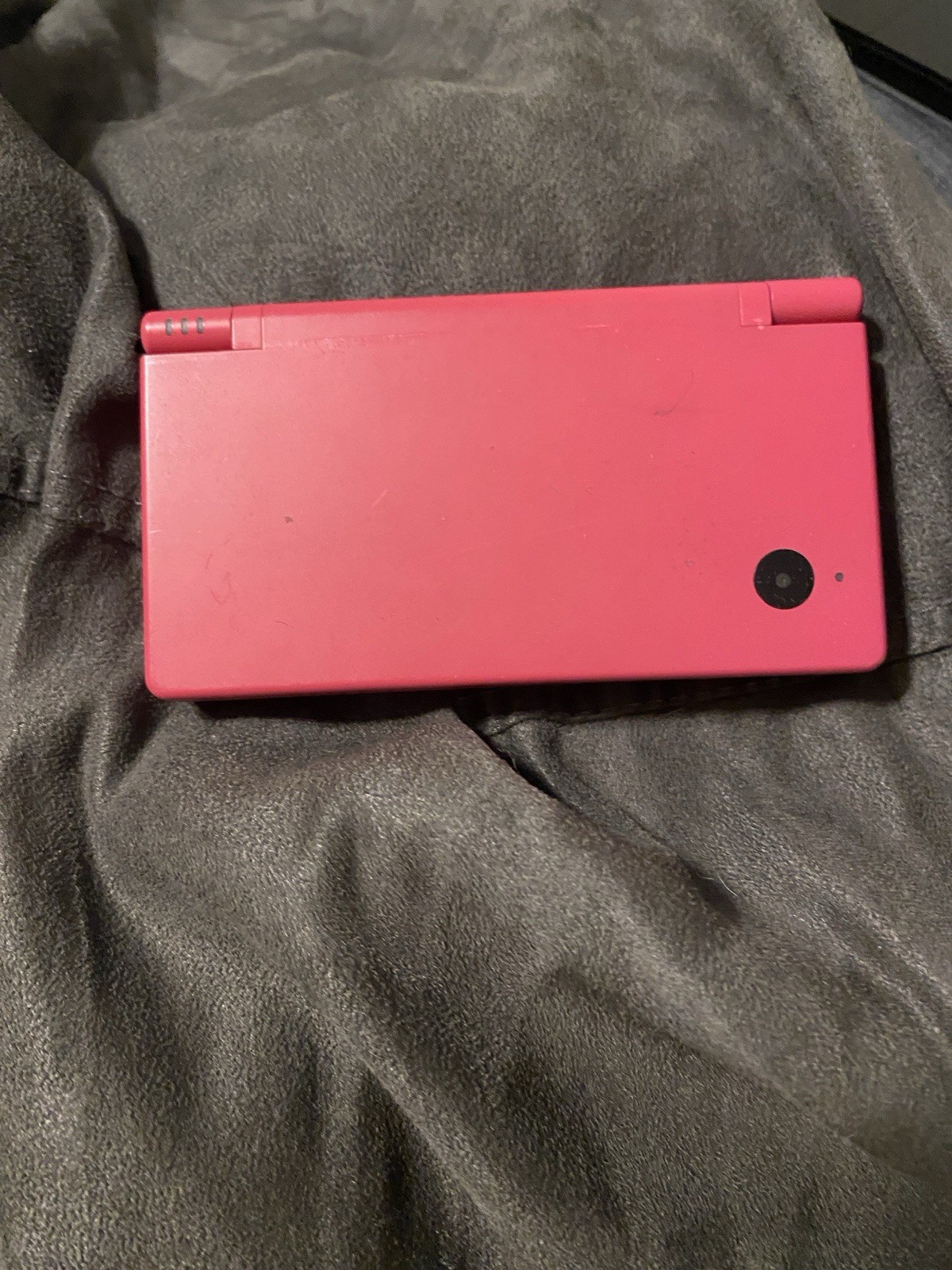 Nintendo DSi Red Handheld System w/ Built-In Mic, 256MB, Region Free TWL-001