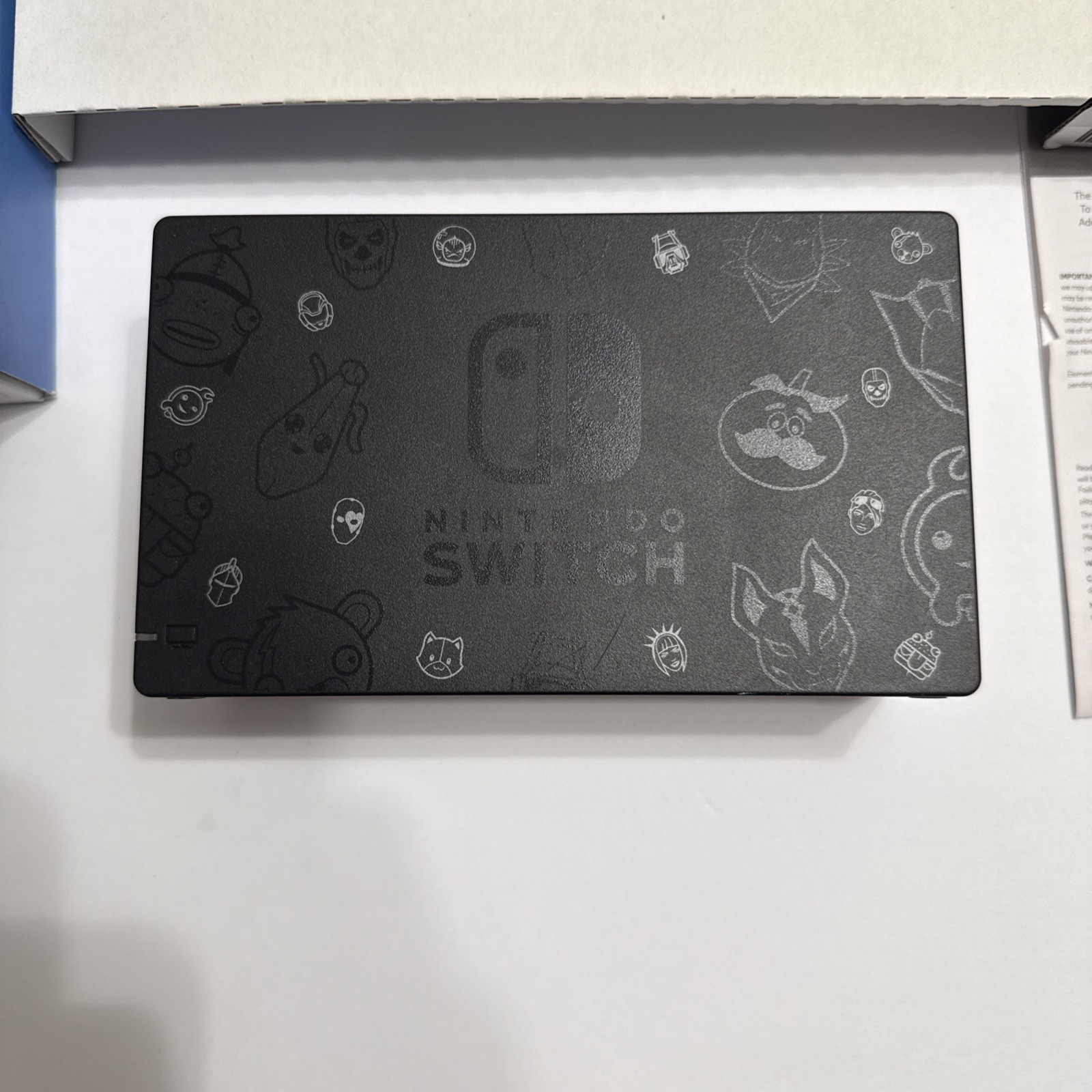 Nintendo Switch Fortnite Wildcat Bundle Edition System 32GB & Box (2020) No Code