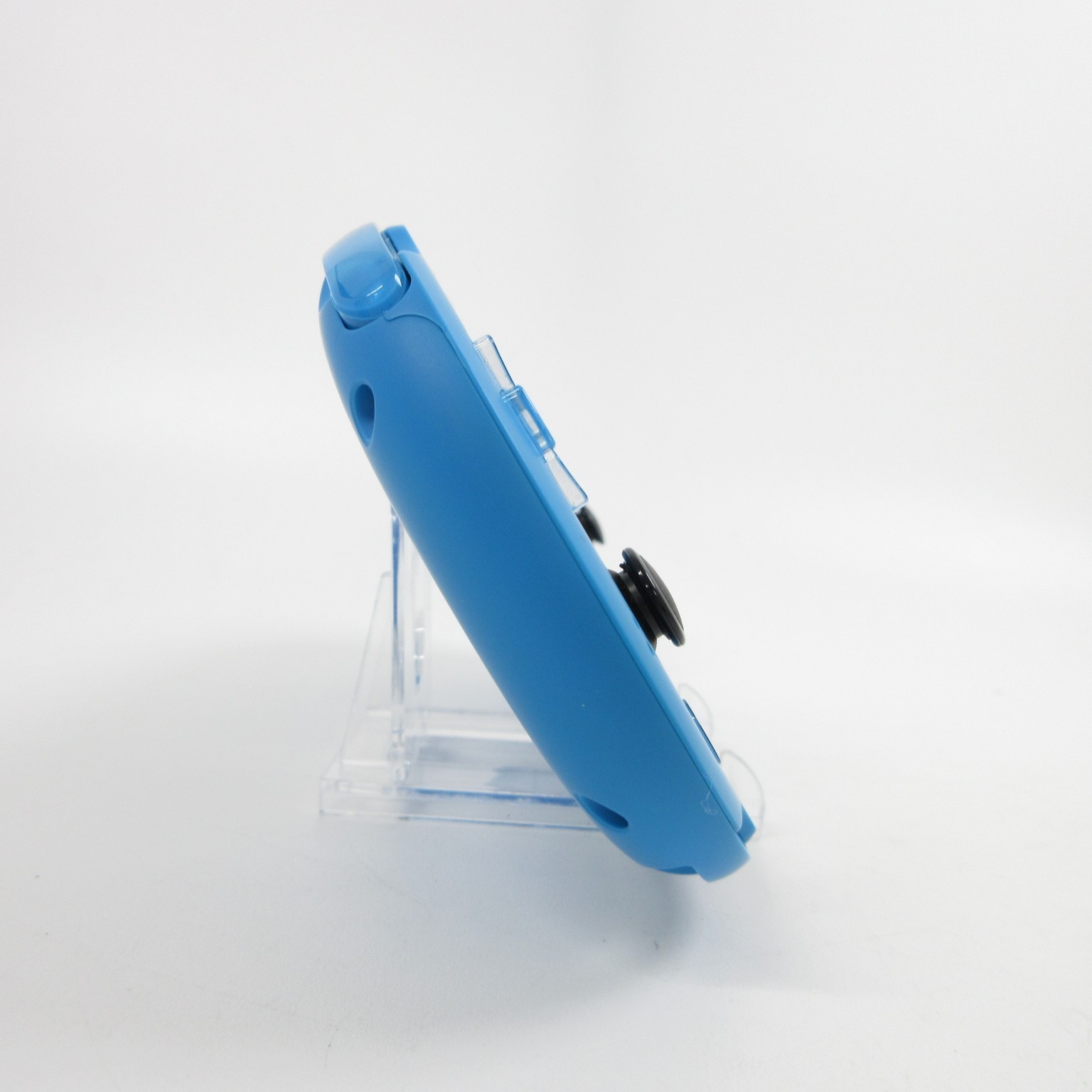 【Mint】Sony PS Vita PCH-2000 Aqua blue Wi-Fi Model Console only #NET08/0603/01
