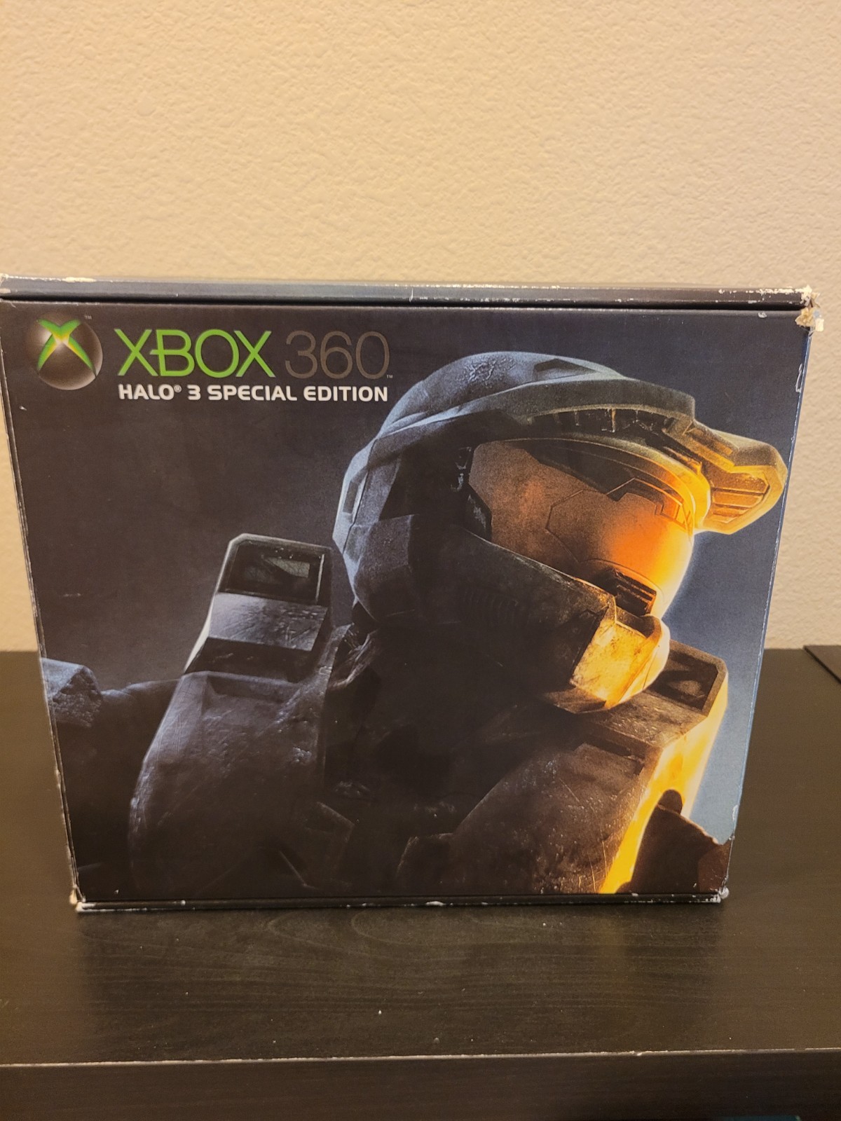 Halo 3 special edition xbox 360 console- Green Edition With Original Box