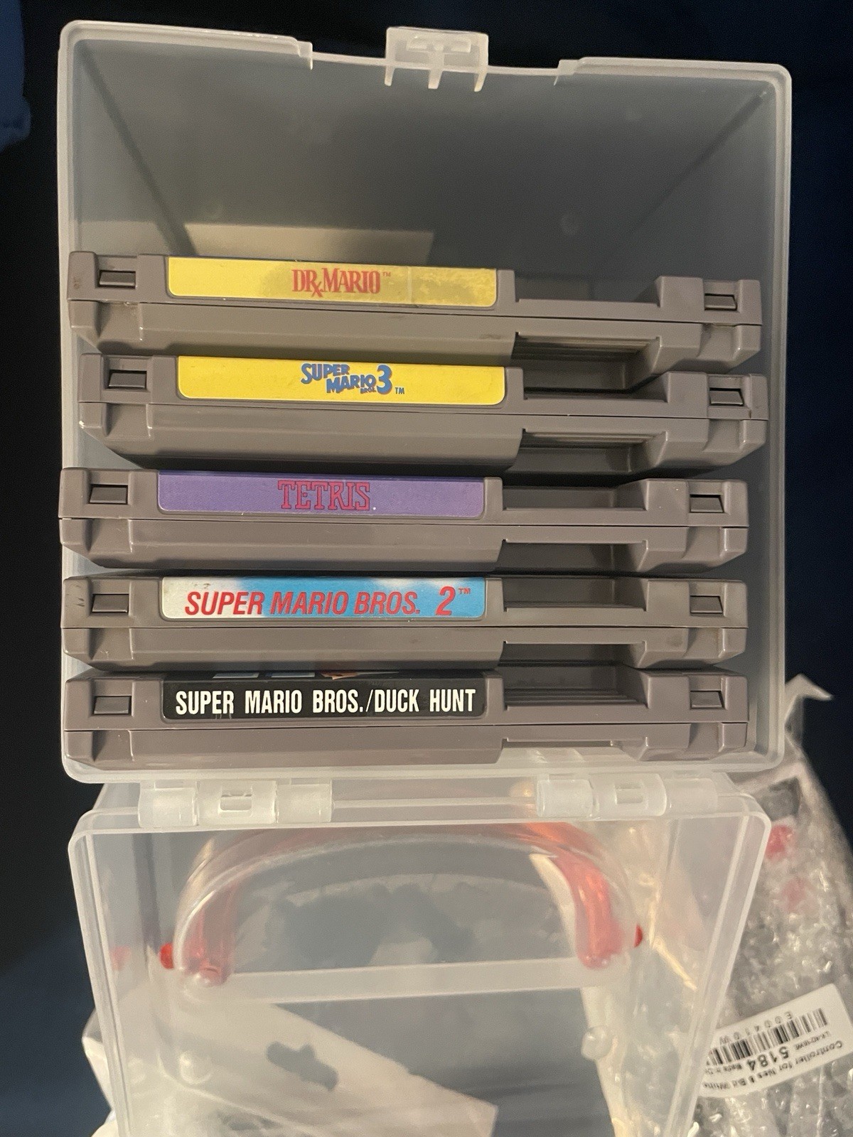 Nintendo NES Video Game Console with 5 games and Original 80’s NES case