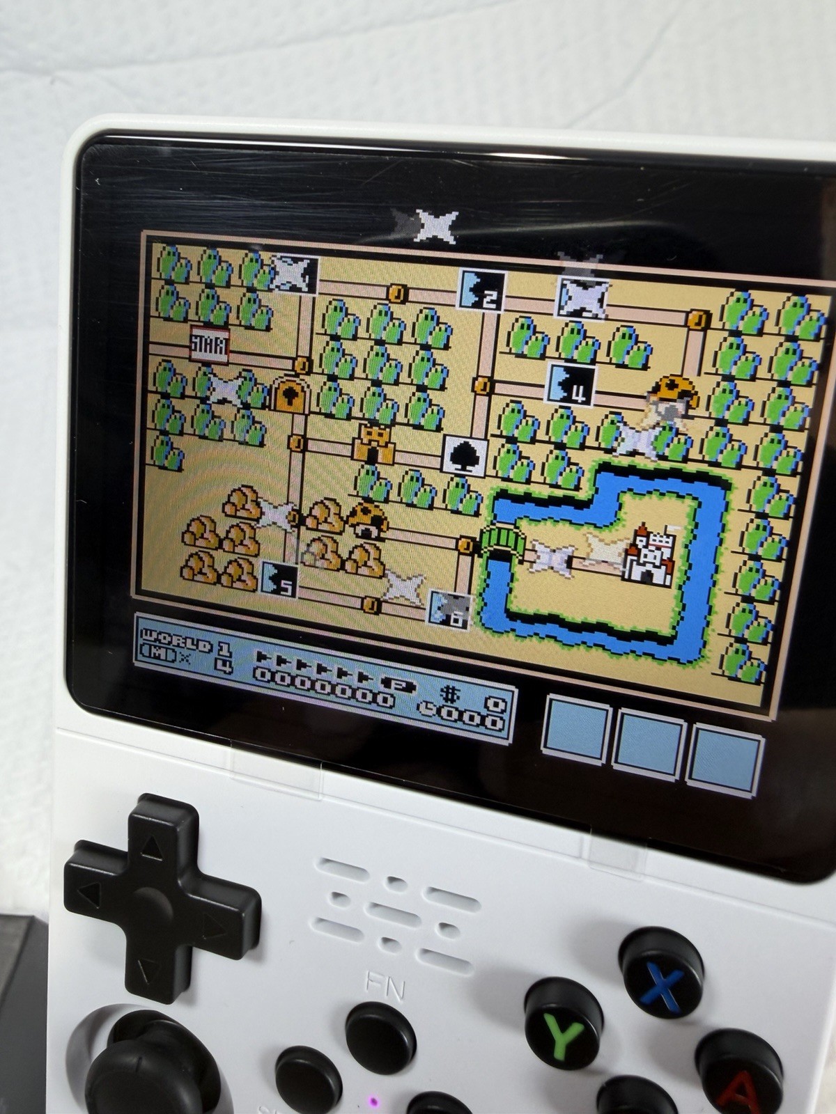R36S White 64 GB Handheld Game Console IPS Screen 3.5 Inch, 20000+ Video Games