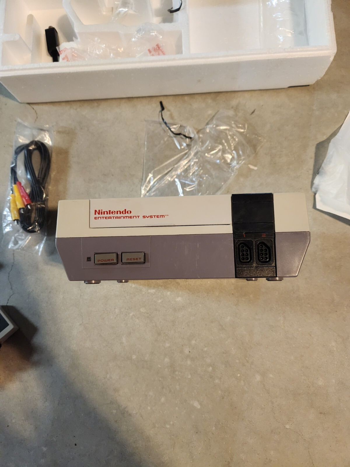 Nintendo NES Power Set Home Console – White/Gray