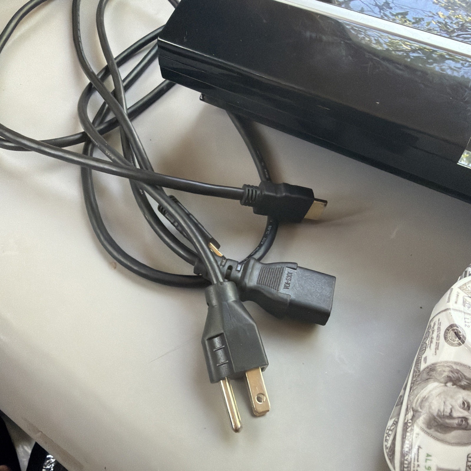 Ps3 CECHH01 working Tested with controller and cables