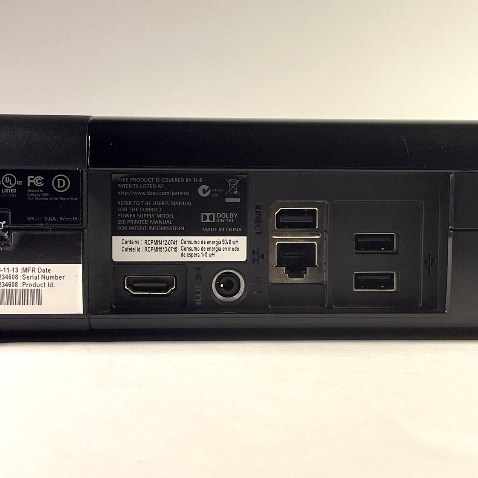Microsoft Xbox 360 E 4GB Console Bundle OEM Controller Power Supply Games Tested