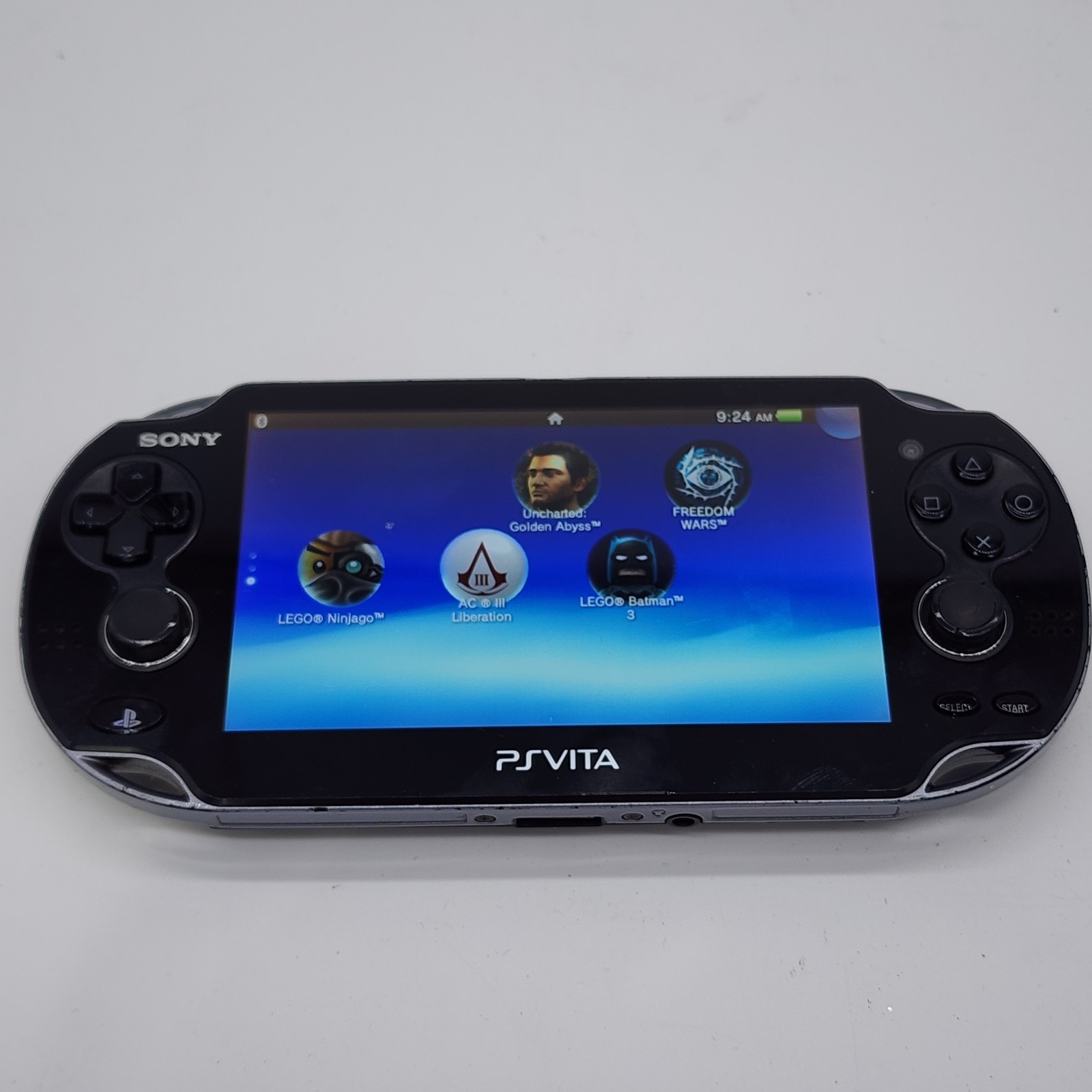 PlayStation PS Vita PCH-1001 Bundle – 5 Games, Memory Card, 8 GB Charger