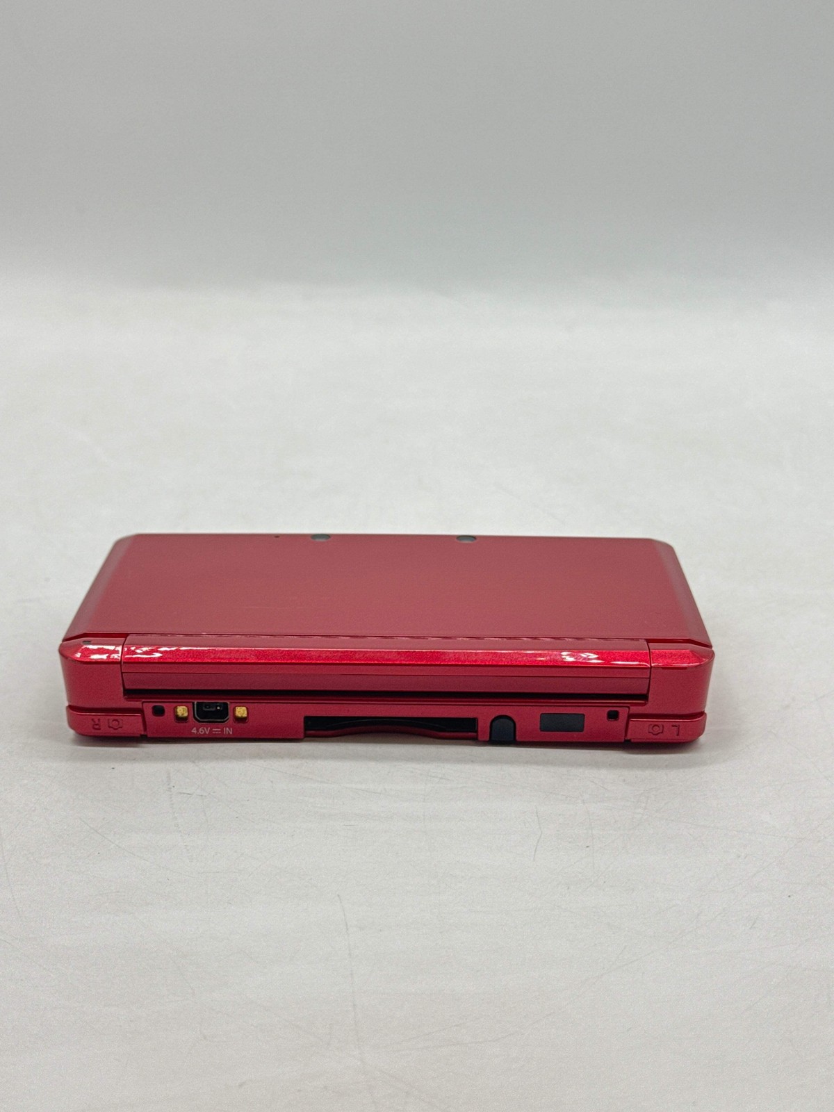 Nintendo 3DS CTR-001 (JPN) Red Video Game Handheld Console