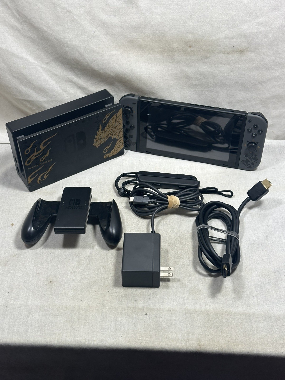 Nintendo Switch HAC-001 Monster Hunter Rise Console System Bundle Tested & Reset