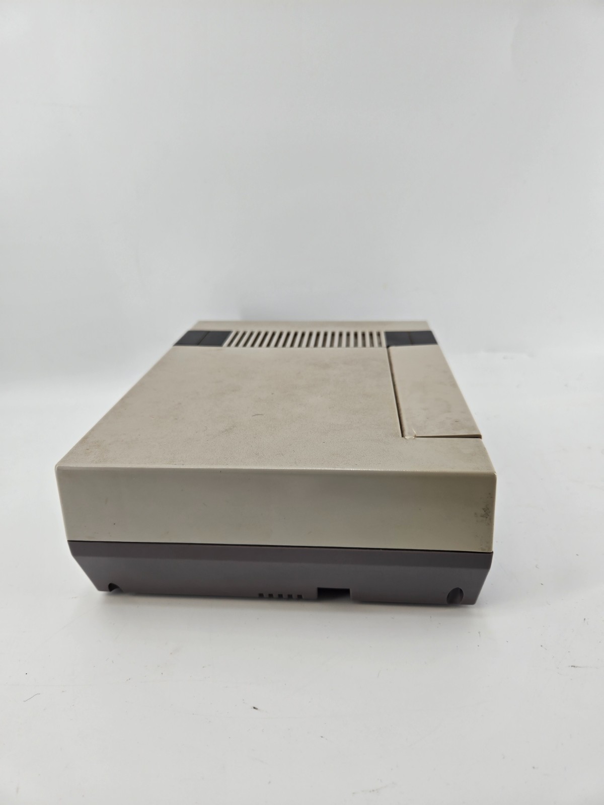 Nintendo NES NES-001 Console FOR PARTS OR REPAIR FLASHES RED #2
