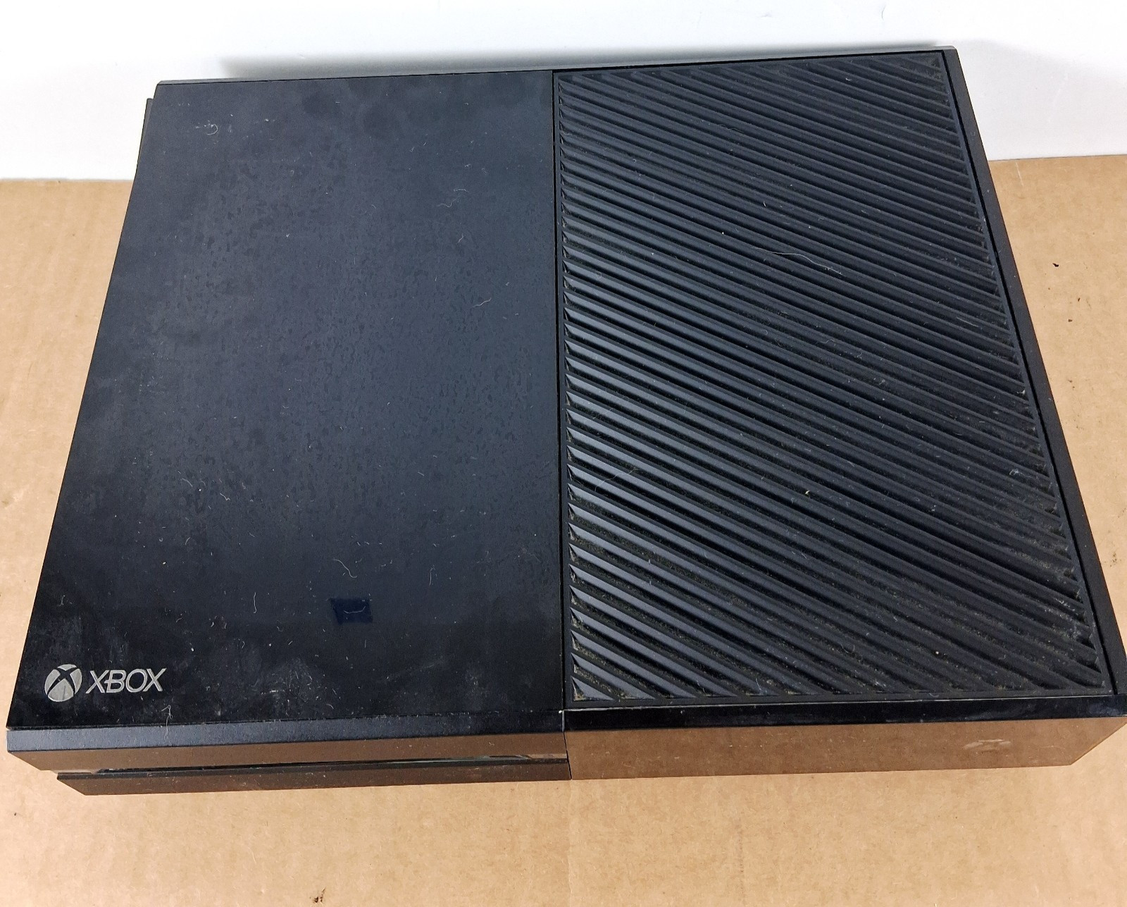 Microsoft Xbox One S 1681 Console & Microsoft Xbox One 1540 For parts or not wor