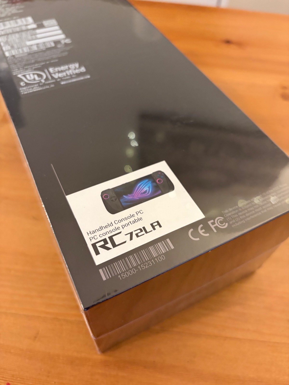 ASUS ROG Ally X – 120Hz Handheld Console – AMD Ryzen Z1 EXTREME – Unopened