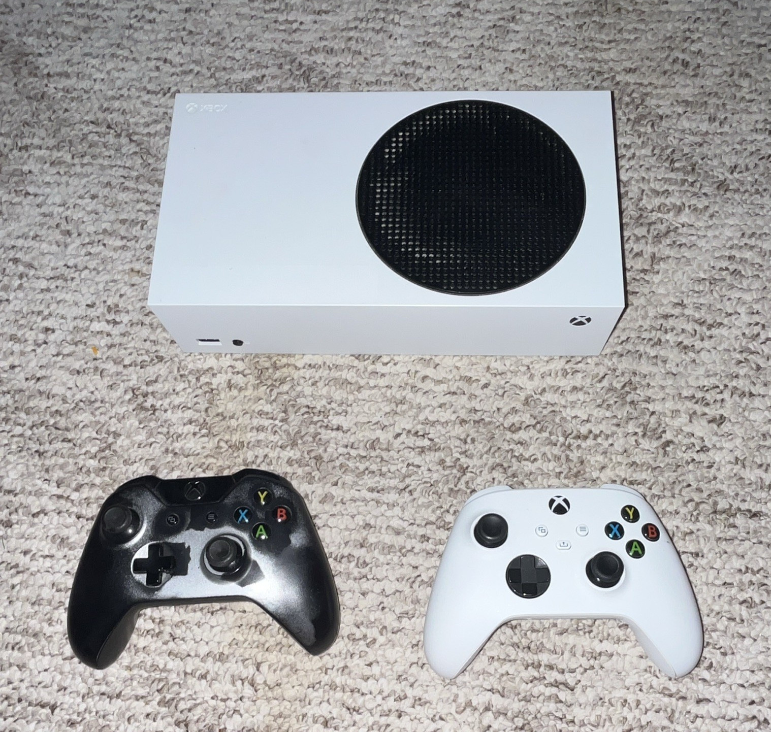 Xbox Series S 512GB Console w/ 2 Controllers and 1 Rechargeable Battery