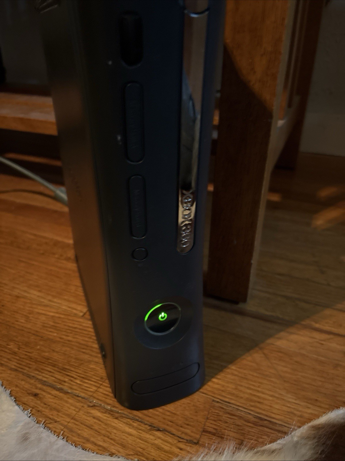 Xbox 360 Elite Halo 3 & Fable 2 Game Of The Year Edition With Box & Accessories