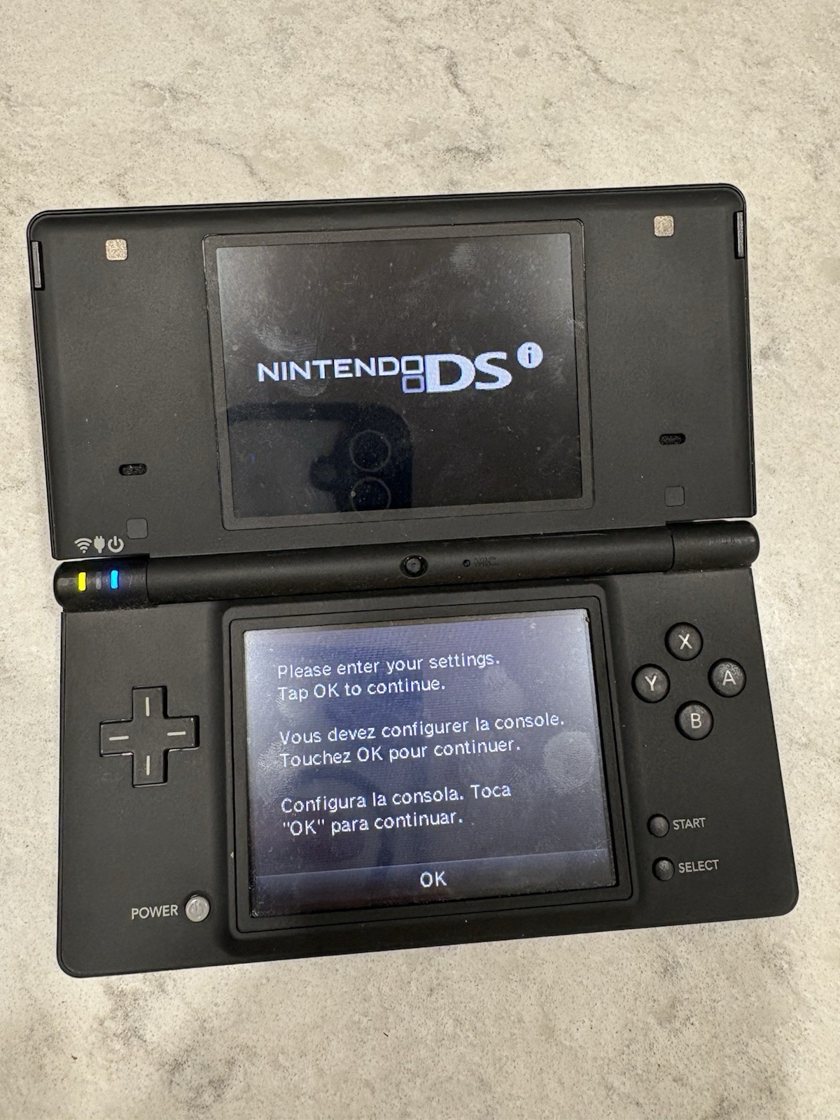 Nintendo DSi Console And Games Bundle 11 Games And Case Included!