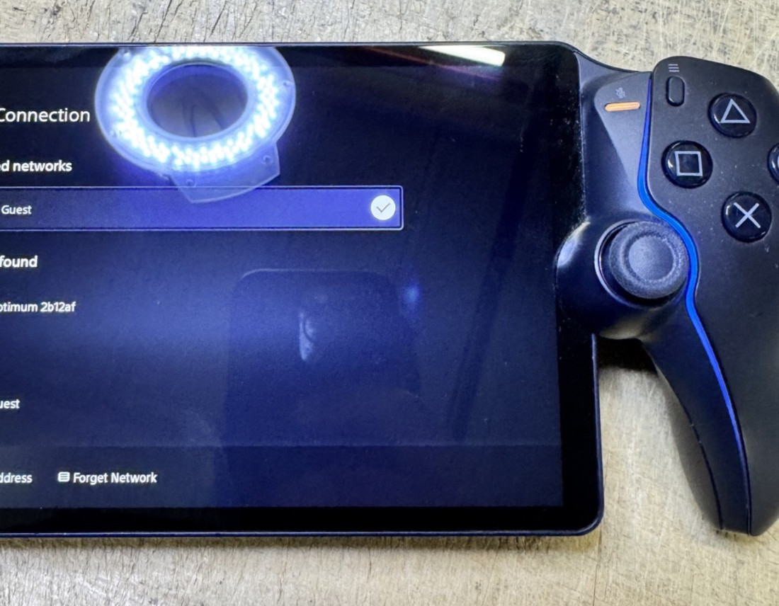 Sony PlayStation Portal Remote Player for PlayStation 5 (Midnight Black)