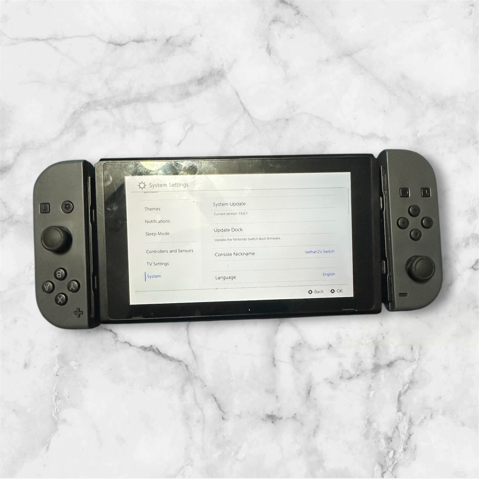 Nintendo Switch V1 HAC-001 XAW1 – Grey / Gray JoyCon