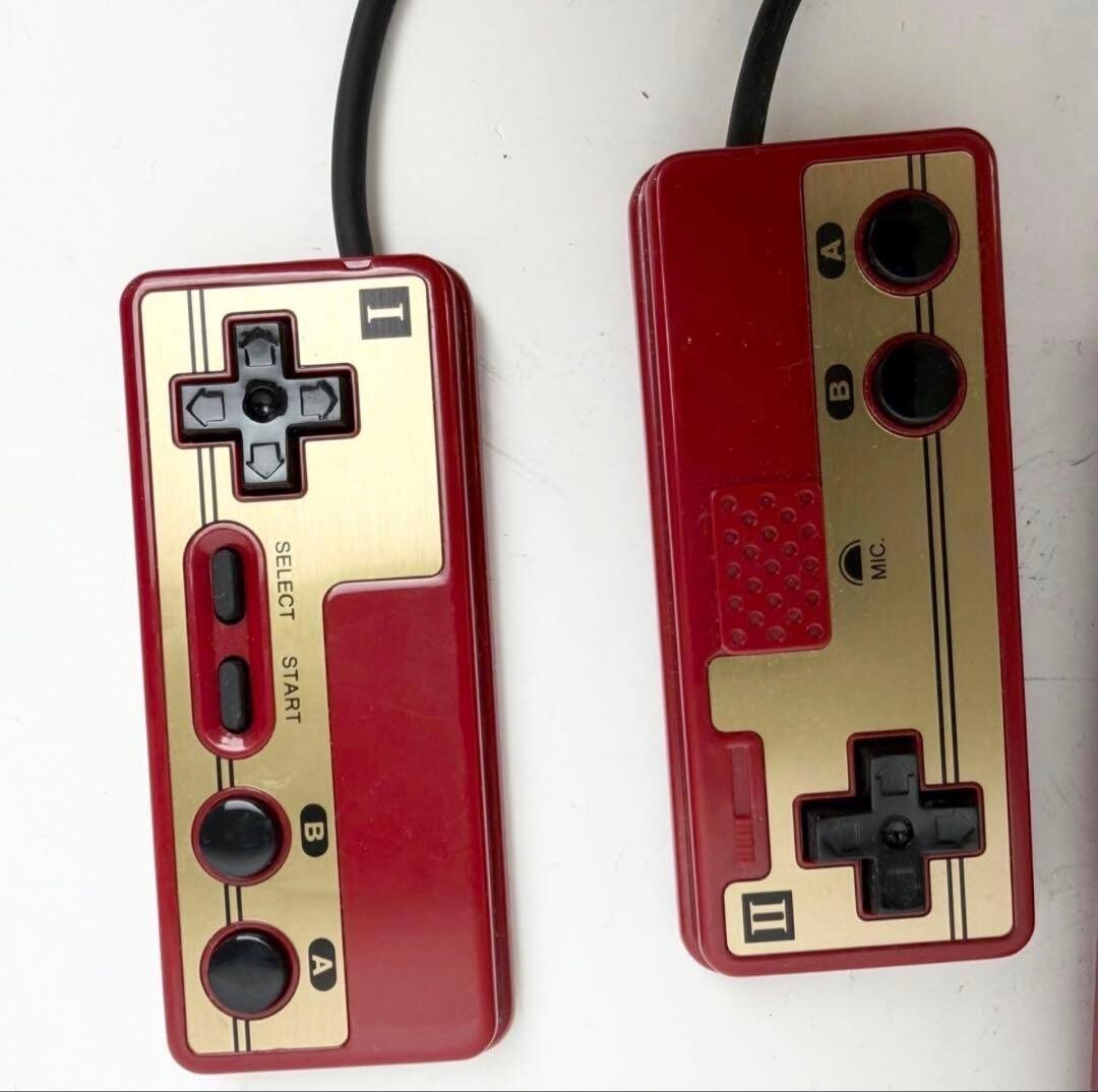Nintendo Classic Mini Family Computer Console HDMI 30 Games CLV 101 Authentic