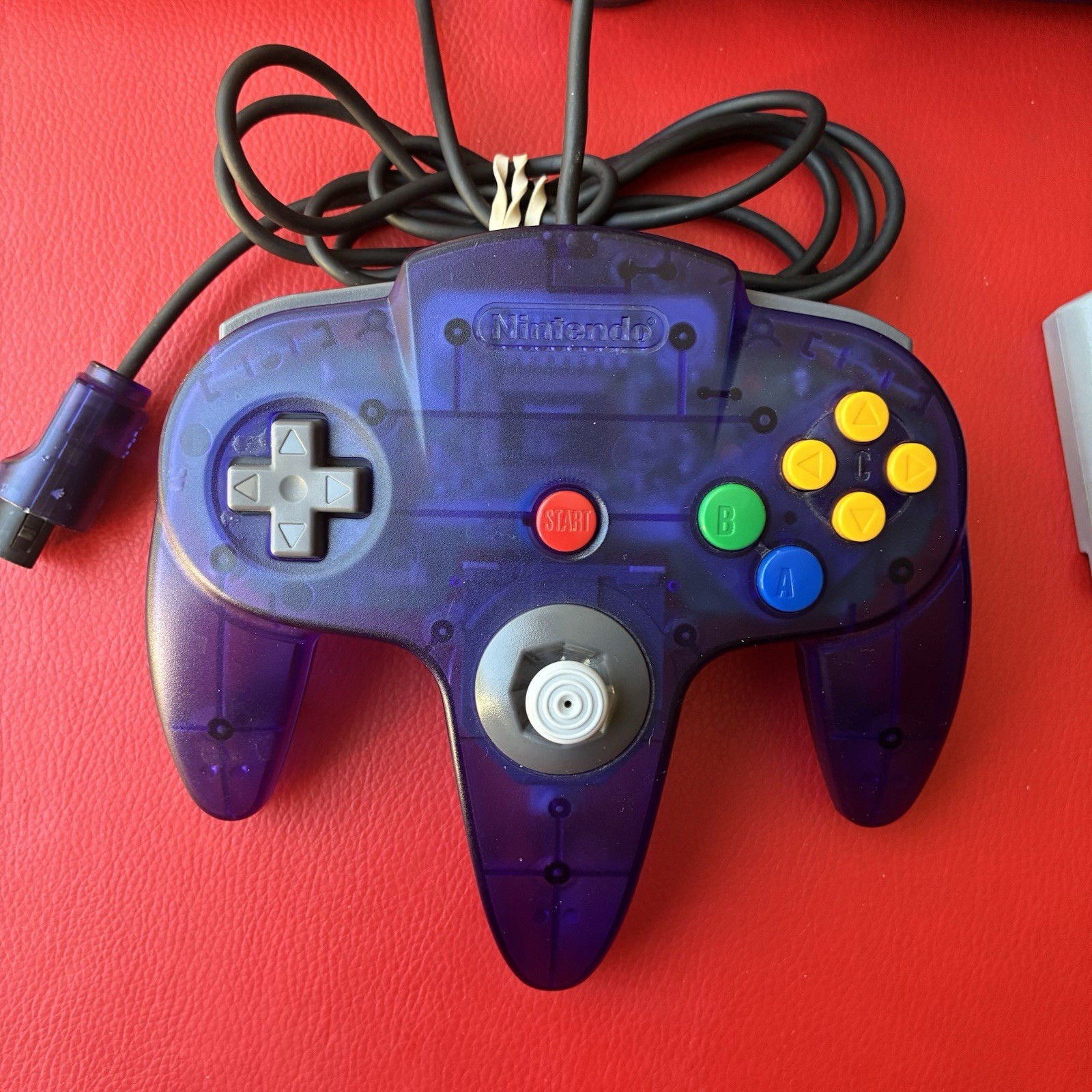 Funtastic Grape Nintendo 64 (N64) Console (Region Free) Bundle Lot w/ Game