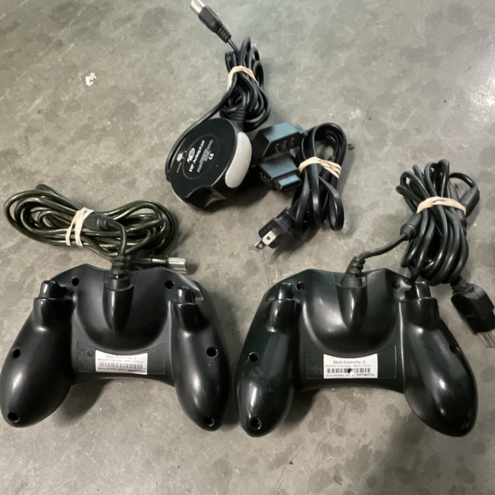 Mystery Xbox Original Black/Green Console Bundle w/ 2 Controllers, Cables, RF
