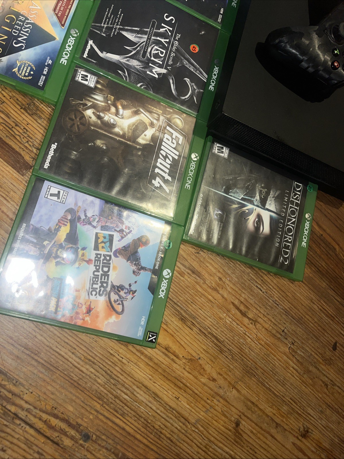 Microsoft Xbox One X 1TB Black Console 1 Controller 10 Games Bundle