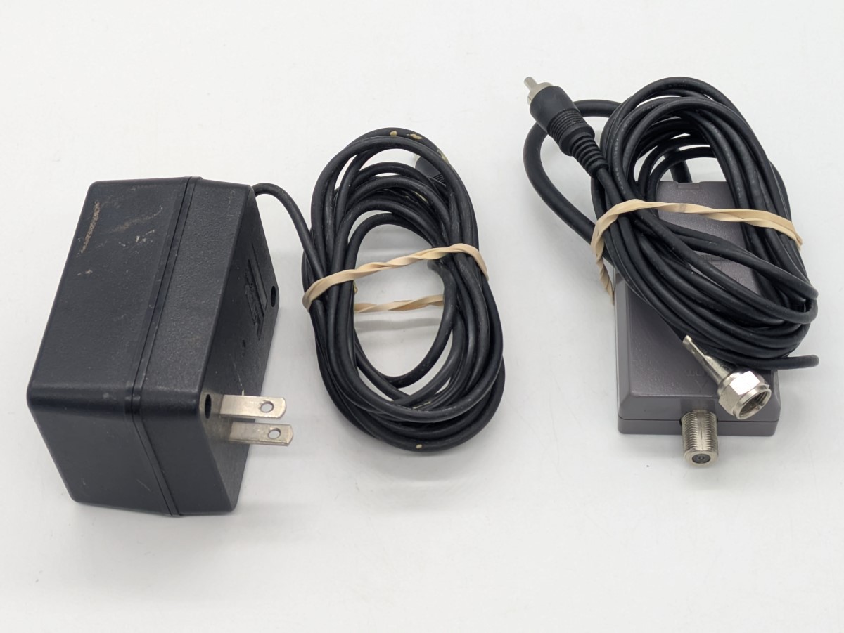 NINTENDO Entertainment System NES NES-001 1985 Original Vintage Cons (EC2030322)