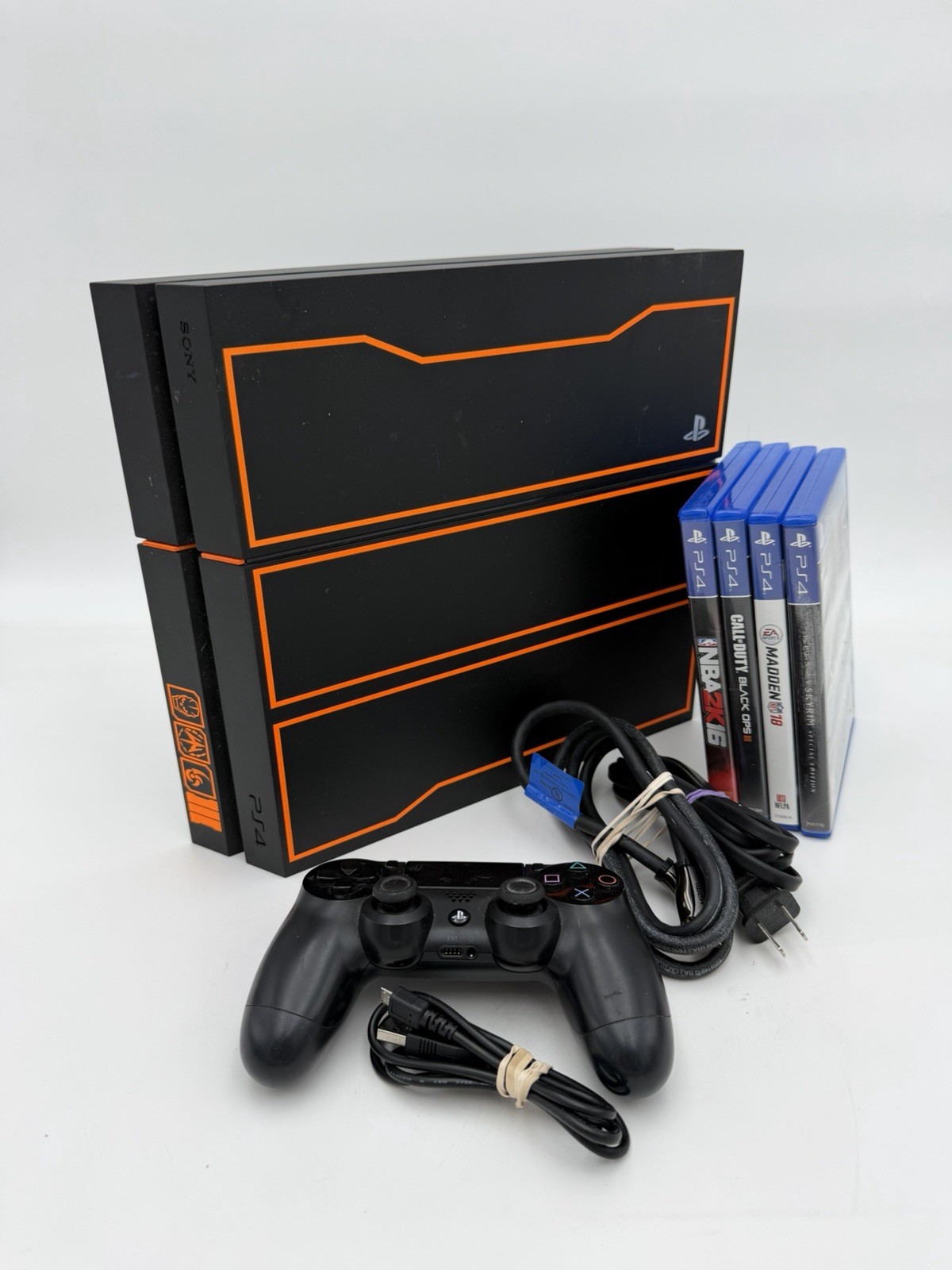 Sony PlayStation 4 PS4 500GB Call of Duty: Black Ops III Edition CUH-1215B