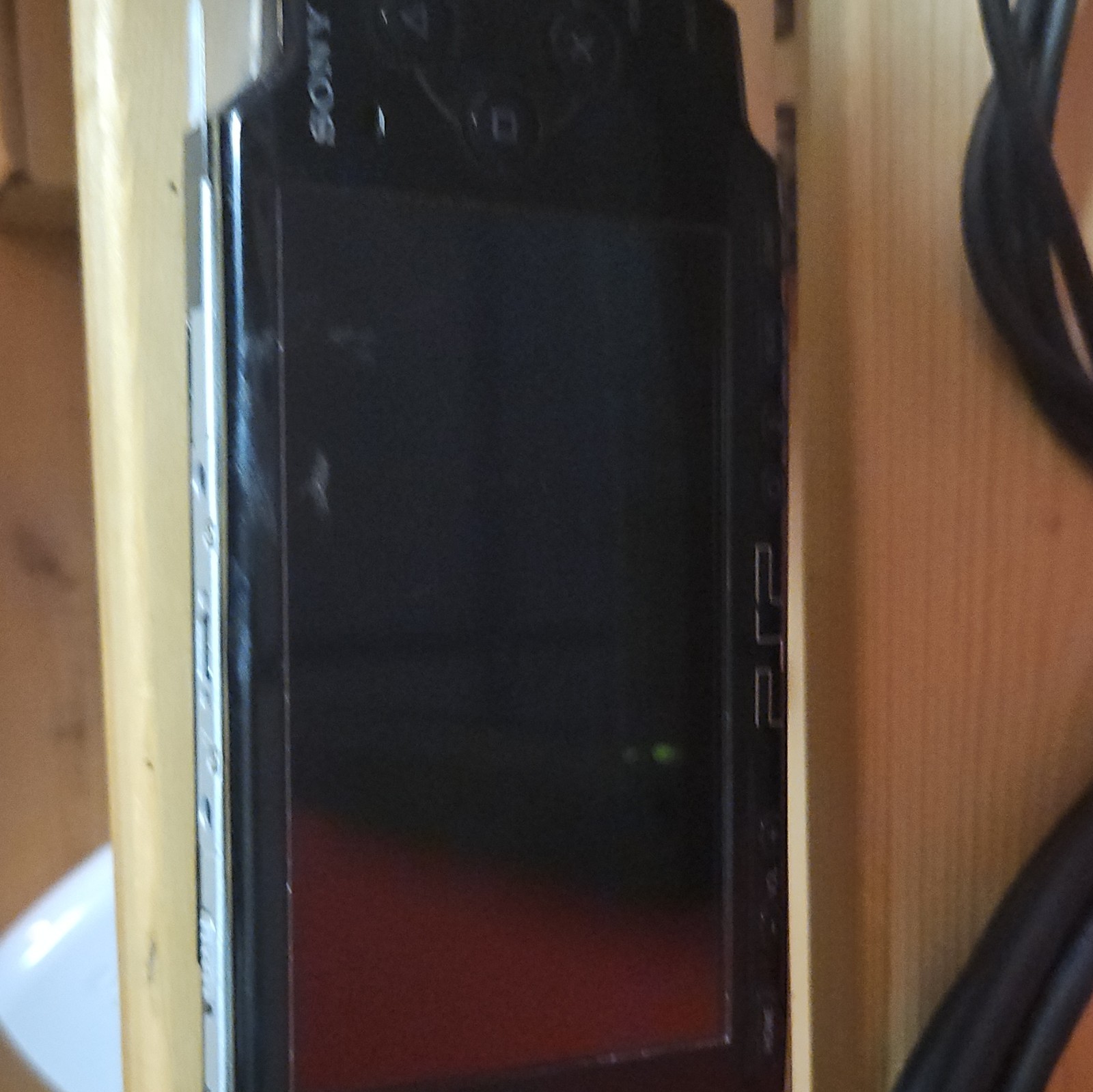 Sony PSP-1000 Handheld Console Black Region Free UMD Composite RCA AV Cable