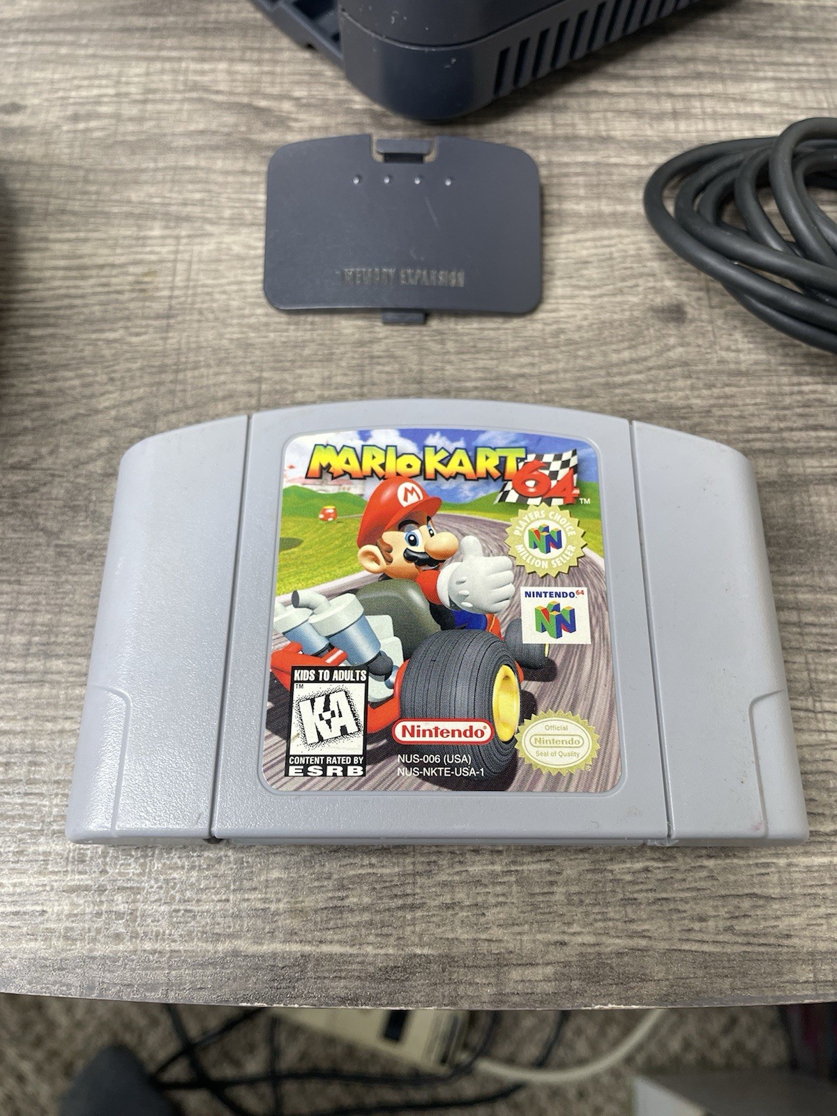 Nintendo 64 N64 Console Bundle Two Controllers Mario Kart 64 Expansion Pack