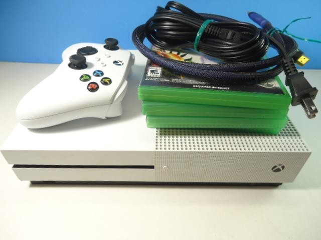 XBOX ONE S 500 Gb DISC 1681 CONSOLE, 1914 CONTROLLER, 8 GAMES – Guaranteed
