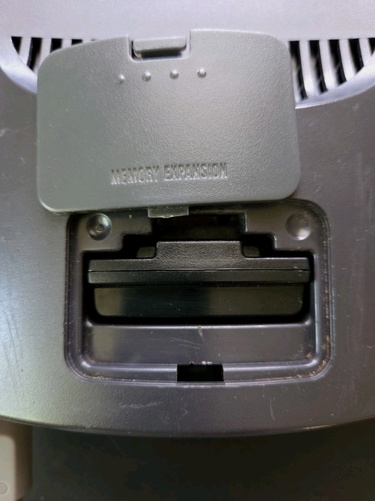 Nintendo 64 NUS-001 (USA) Console For Parts/Repair-Powers On, Cords & Controller