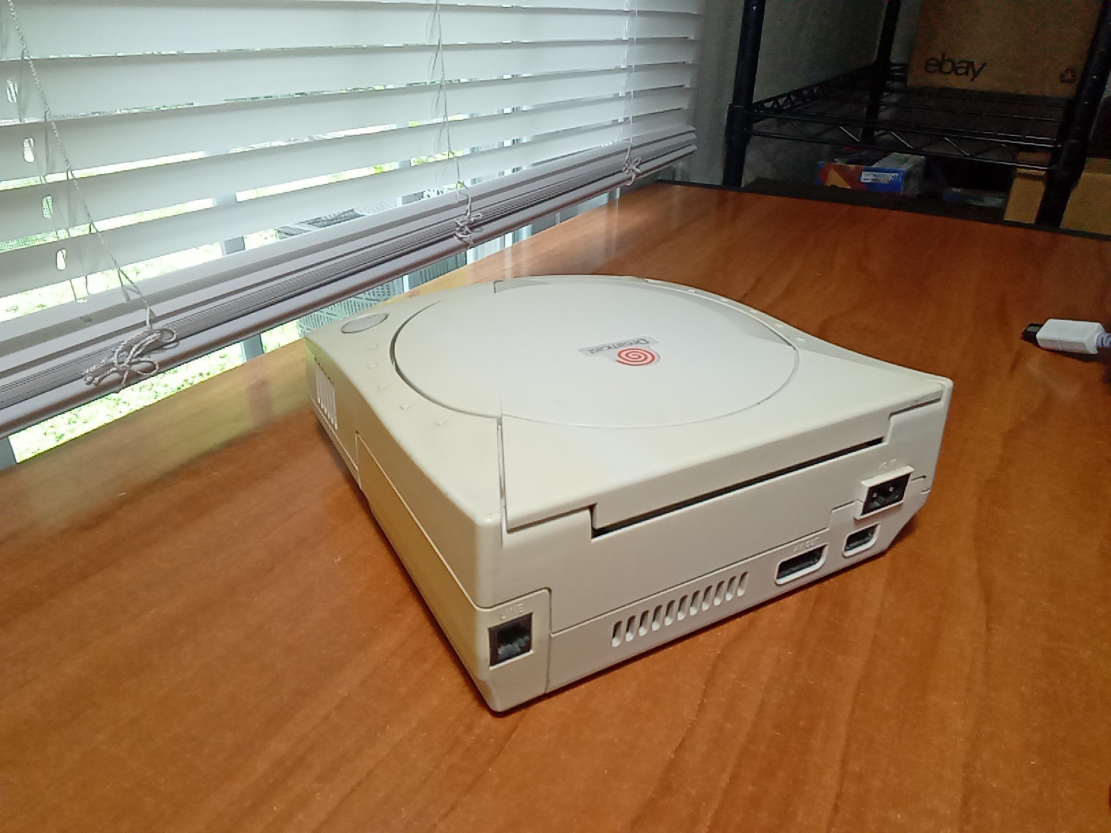 SEGA Dreamcast Console Bundle – White + Cables + Controller *TESTED*